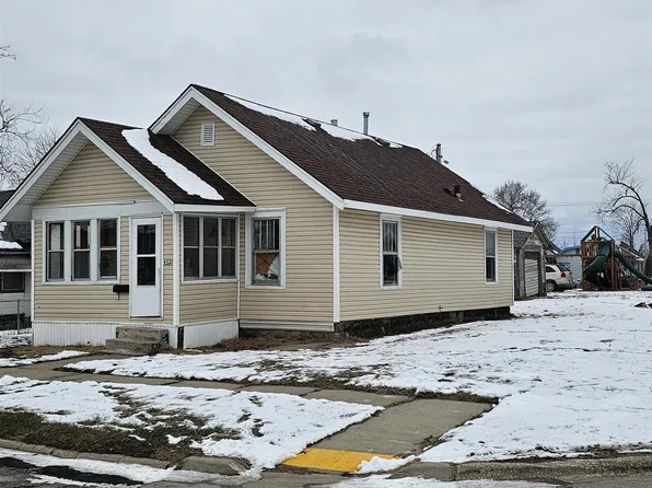 432 Union St, Marshalltown, IA 50158