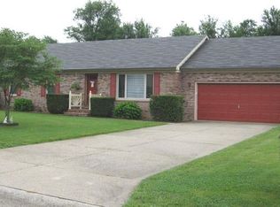 1606 Camelot Dr, Henderson, KY 42420