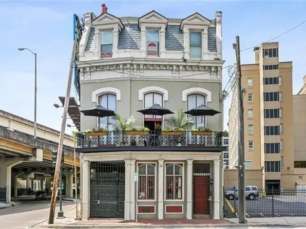 1061 Camp St APT D, New Orleans, LA 70130
