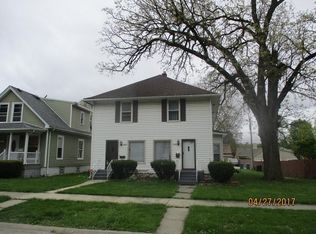 1042 S Osborn Ave, Kankakee, IL 60901