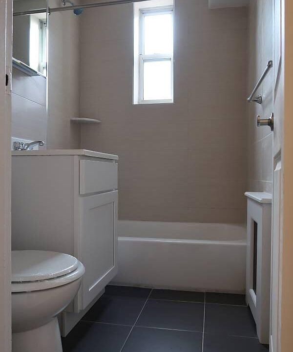 2nd image of 1461 Shore Pkwy #5
