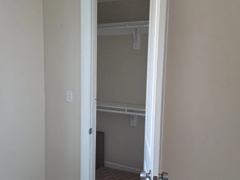 5600 Padre Blvd — Photo 9