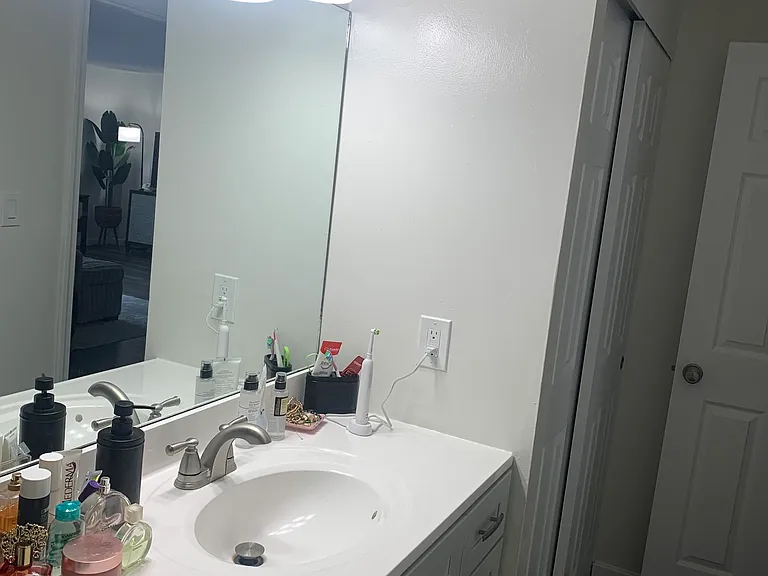 6 Village Rock Ln #13 — Photo 10