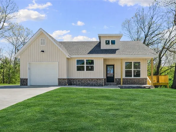 7 Little Dr, Bella Vista, AR 72715