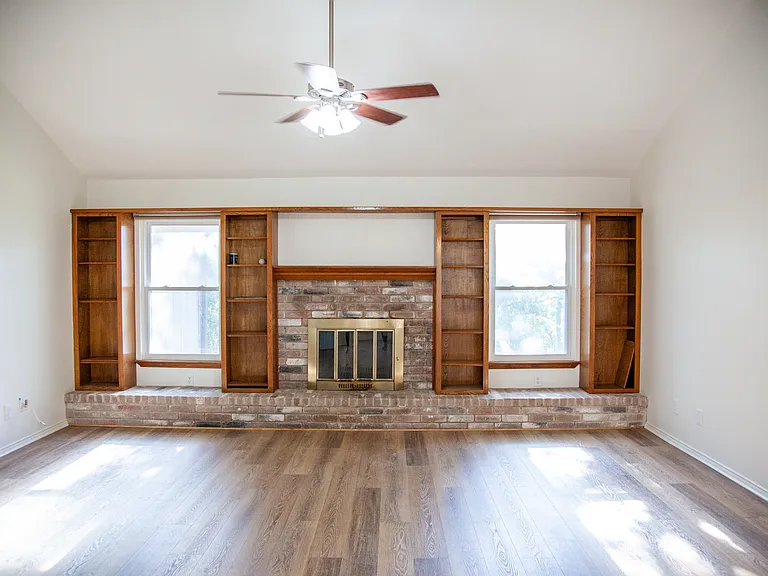 222 Sisterdale Rd — Photo 15