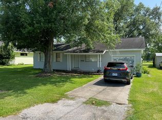 1107 S 22nd St, Nederland, TX 77627