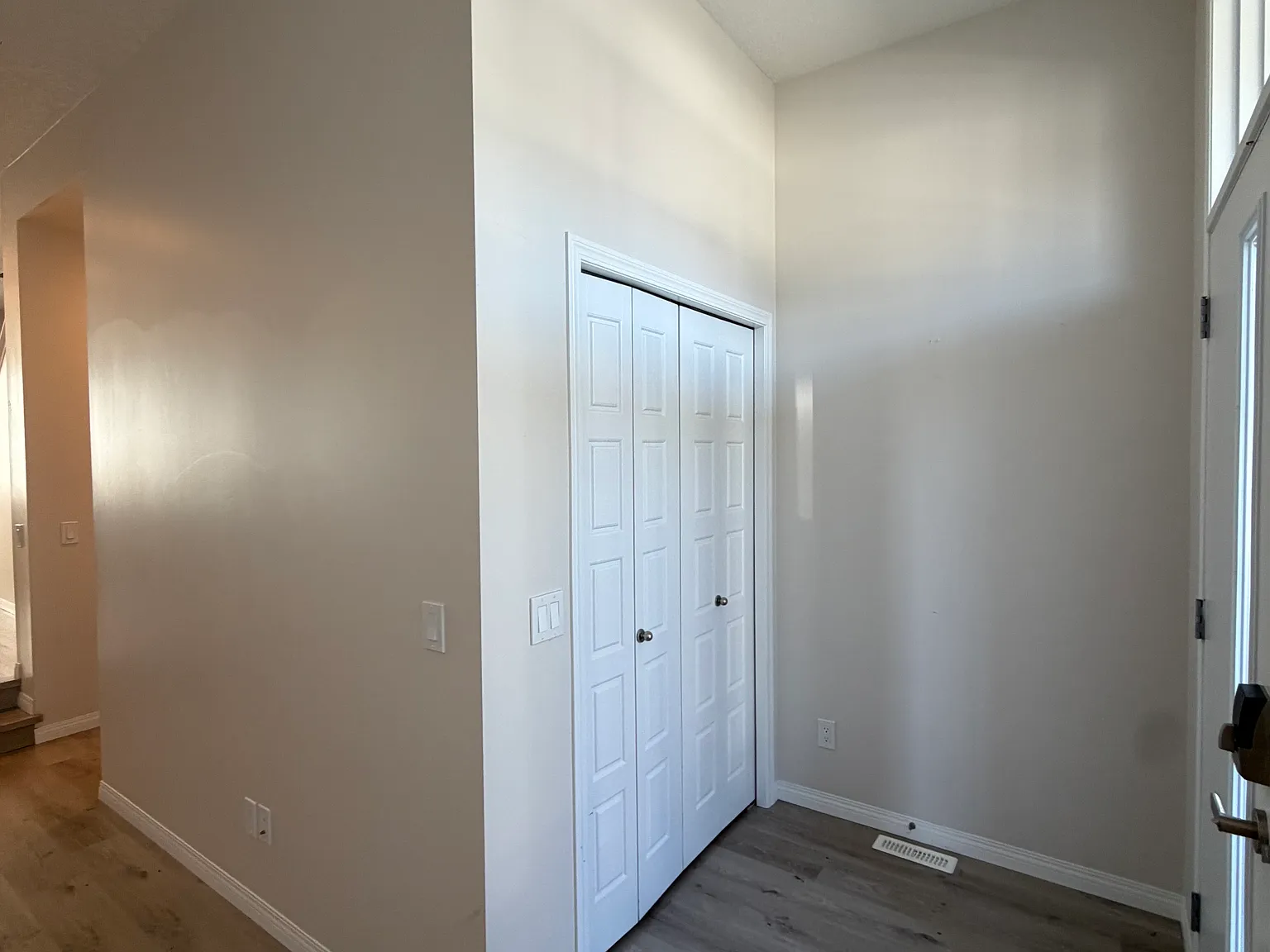 3 bed, 1600 sqft, $1,895 — Photo 3