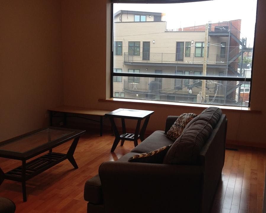 1st image of 1178 N Milwaukee Ave #3