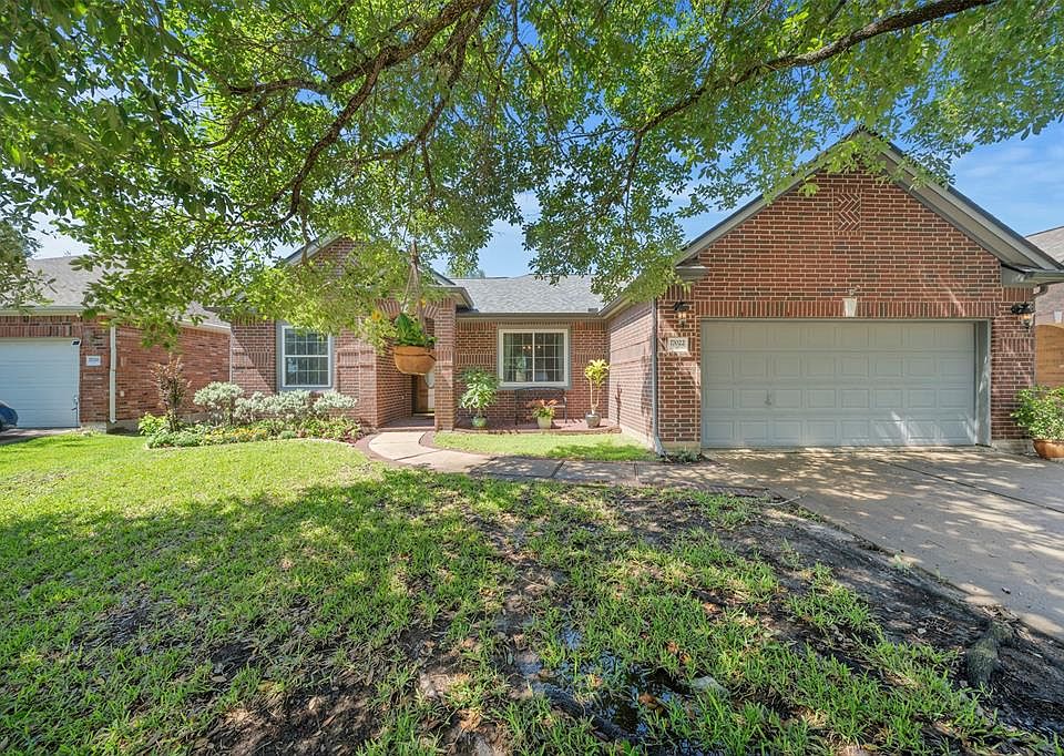 1st image of 17022 Locust Springs Drive