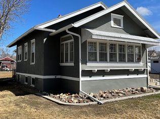 226 Gresham St, Glendive, MT 59330