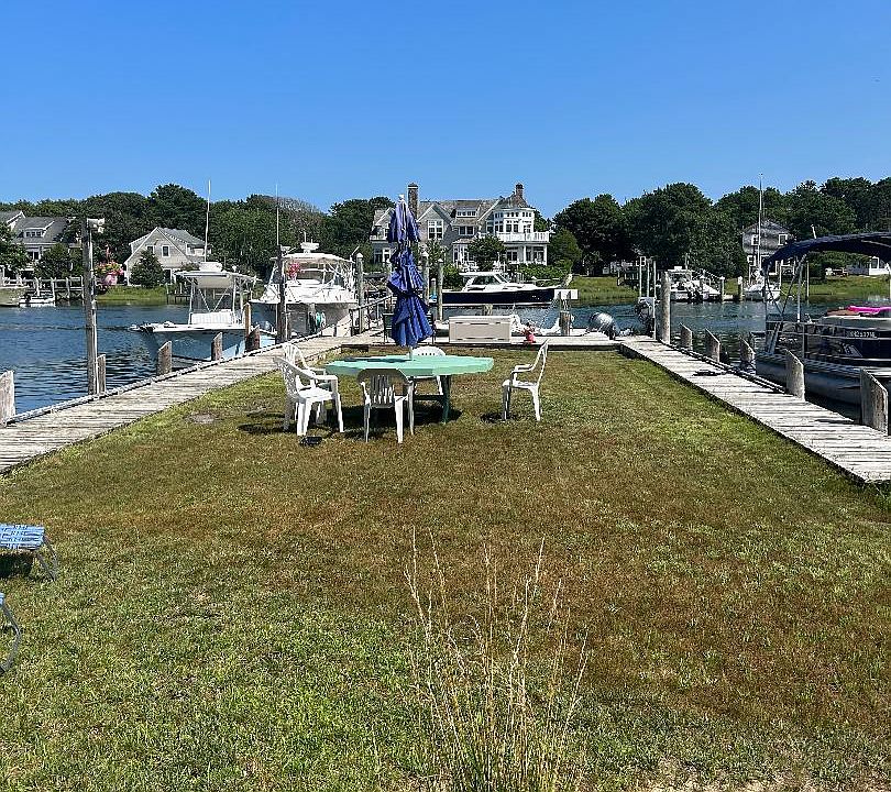 1st image of 28 Seconsett Point Rd #C