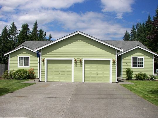 1st image of 6238 201st Ave SW