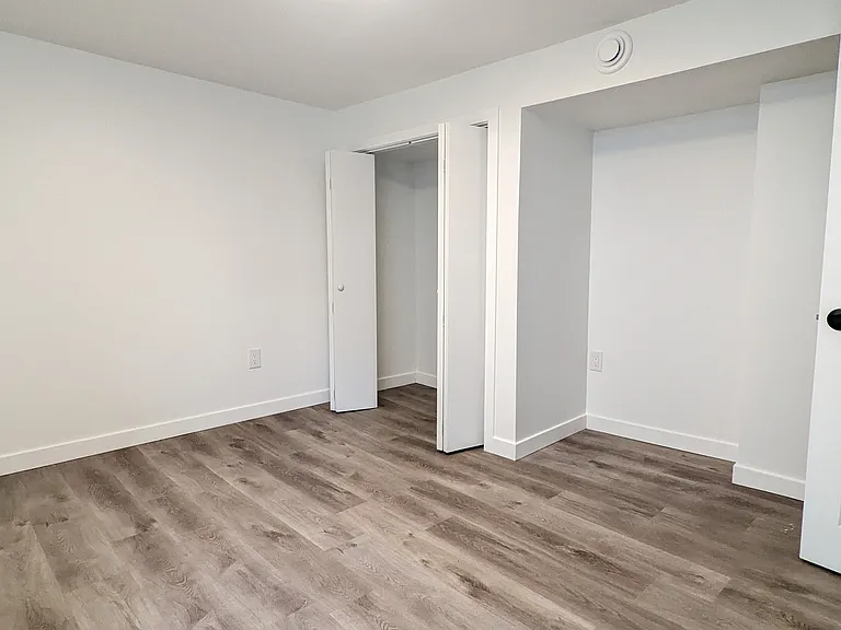 1 Admiral Rd — Photo 20