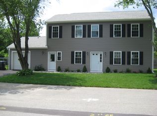 55 Belt St, Warwick, RI 02889