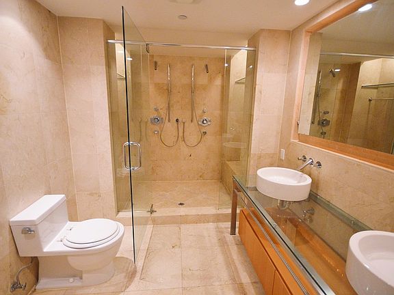 3rd image of 6000 Collins Ave APT 318