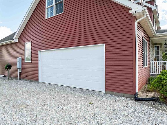 4th image of 3807 Brookridge Trl