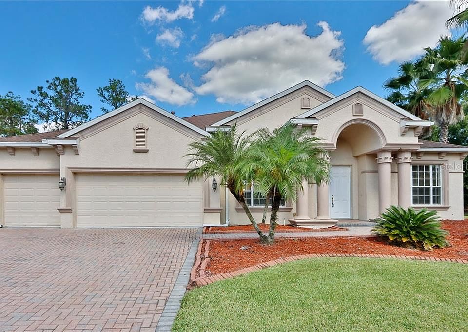 1st image of 27539 Pine Point Dr