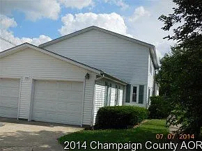 706 Crescent Dr photo 1