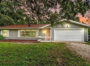 1511 Rowe Ln, Deland, FL 32720