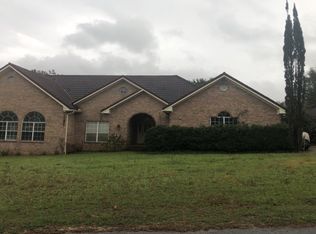 206 Skyline Cir, Crestview, FL 32539