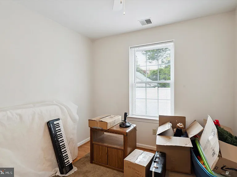 20 S Village Ave #7 — Photo 5