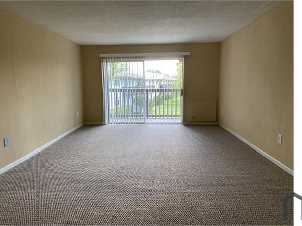 1695 Lee Rd APT E204