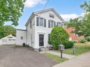 355 Blake St, New Haven, CT 06515
