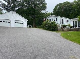 274 Log Cabin Rd, Arundel, ME 04046