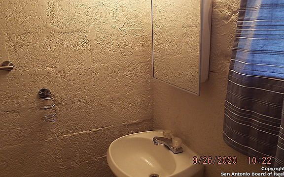 5th image of 226 Belmont #A