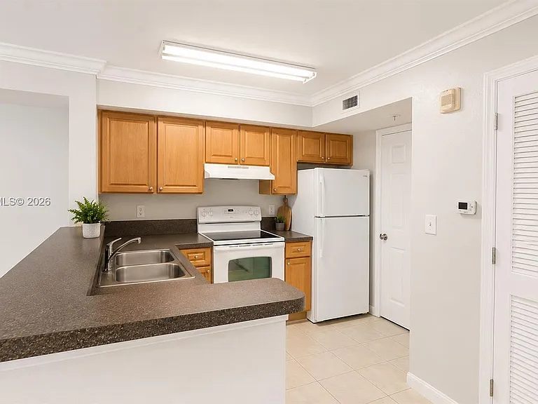15035 Michelangelo Blvd #103 — Photo 12
