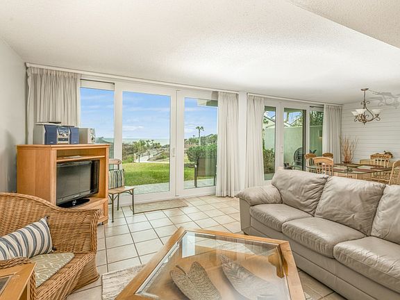 5th image of 1007 Captains Court Dr #1007