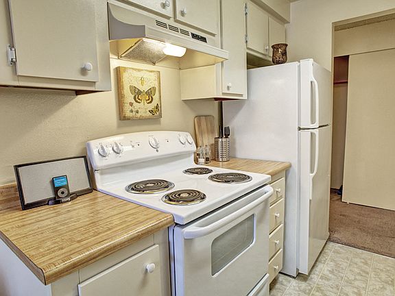 3rd image of 6102 Saint Albion Way #F211