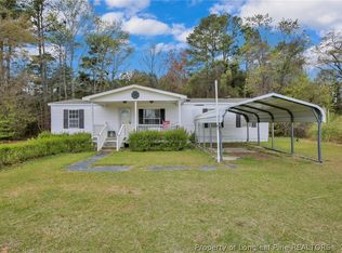 149 Raspberry Ln, Lumberton, NC 28360