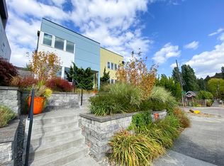 2930 E Thomas St, Seattle, WA 98112