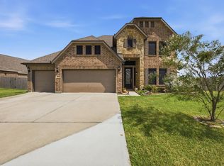 15002 Gulfstream Park Ave, Mont Belvieu, TX 77523