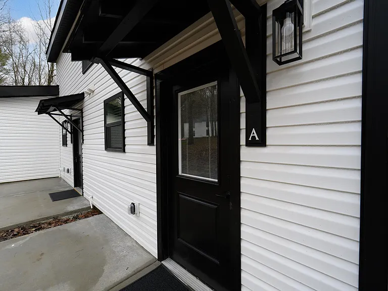 70 Powers Blvd — Photo 43