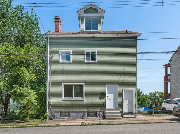 32 Mount Oliver St, Pittsburgh, PA 15210