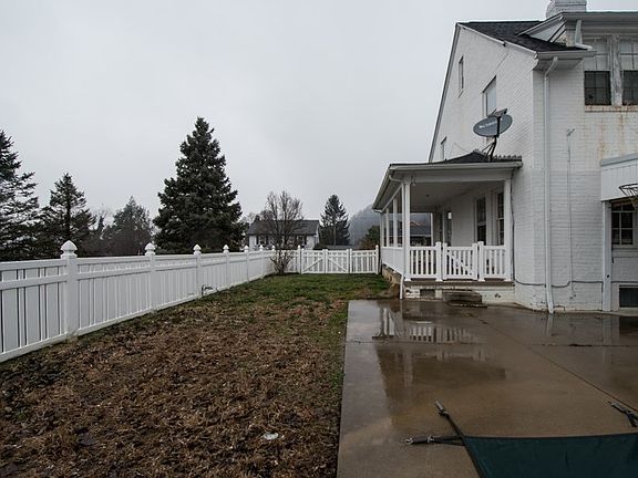 5th image of 1044 29th St
