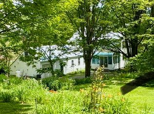 119 Main St, Putney, VT 05346