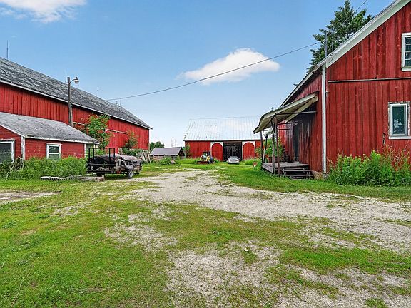 5th image of N8421 County Road D