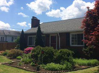 1227 Powers Run Rd, Pittsburgh, PA 15238