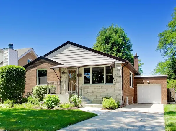 8312 N Oketo Ave, Niles, IL 60714
