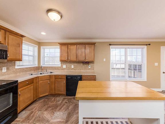 5th image of 1169 Castlewood Dr