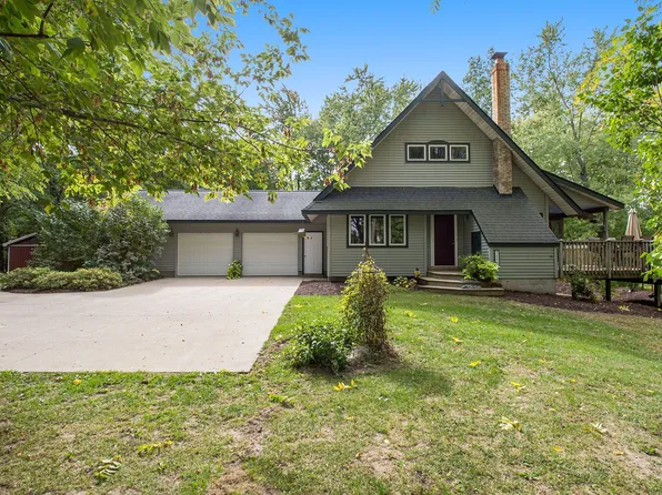 11160 E Silver Lake Rd, Byron, MI 48418