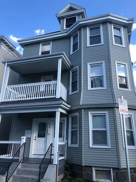2nd image of 608 Park St