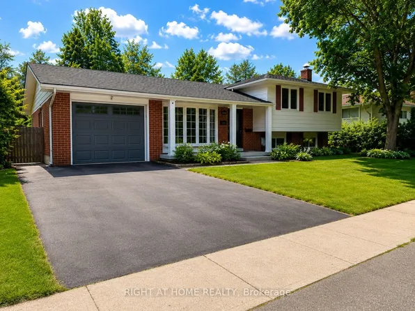 4440 Cosburn Cres, Burlington, ON L7L 1S5