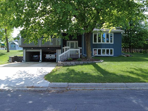 2nd image of 3814 W Amber Lake Dr