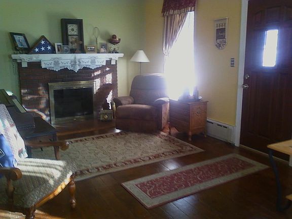 3rd image of 432 Water St