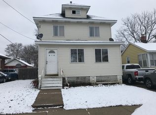 614 4th Ave, Aurora, IL 60505