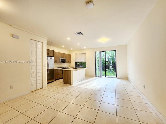 2nd image of 15831 NW 91st Ct